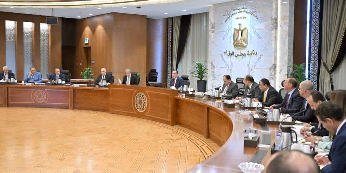 Egypt to cut prices of food commodities by 15-25% for 6 months